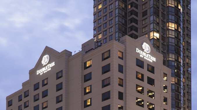 Doubletree By Hilton Hotel & Suites Jersey City Exterior photo